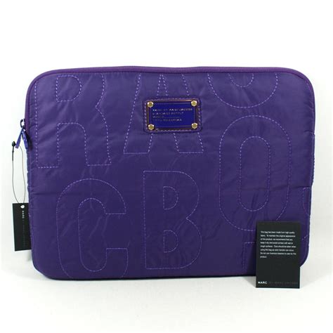 marc jacobs laptop case uk.